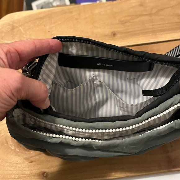 Lululemon Gray and Black - Small Bag - Picture 3 of 5